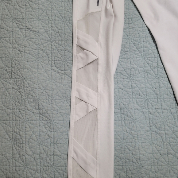 White Mondetta Leggings L - Picture 3 of 6